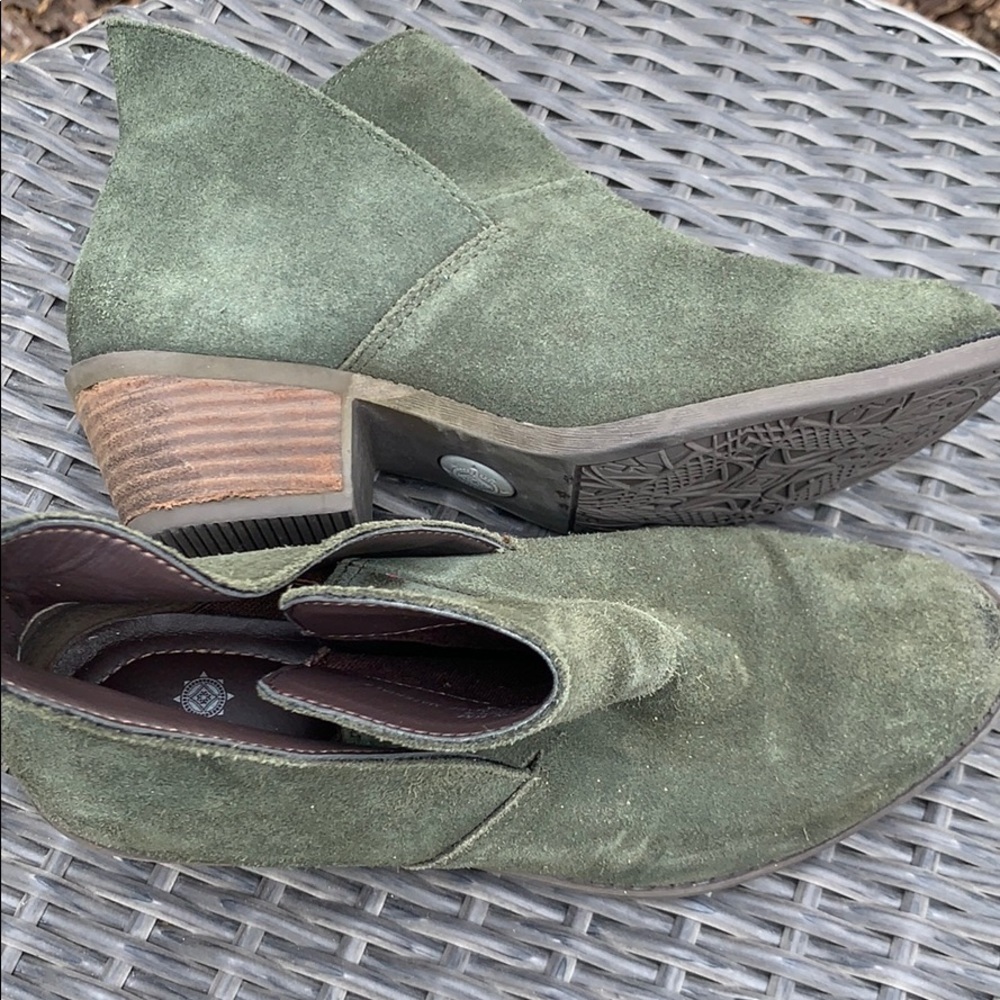 Ruff Hewn Green Booties